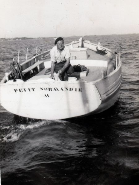 Z5Joseph Estaque assure la liaison Ronce Saint-Ttrojan ave