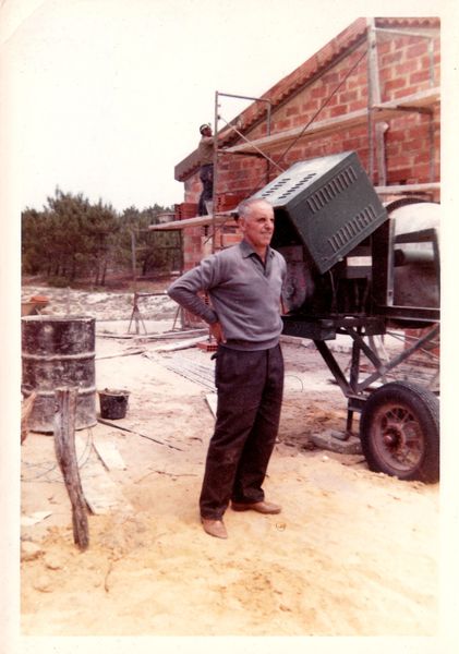 Albert Déola , créateur de l'entreprise de bâtiment.