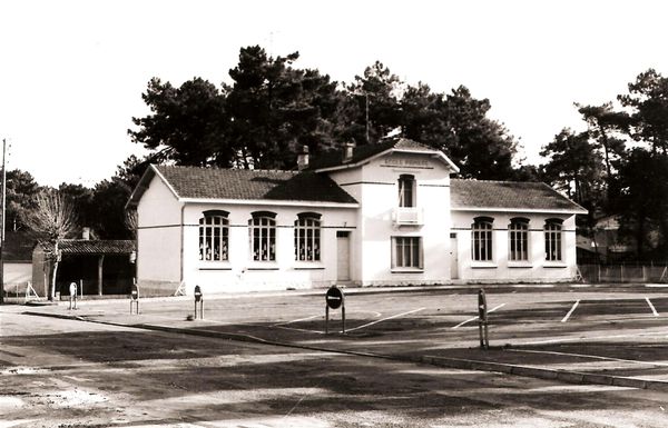 L'école de ronce en 1975